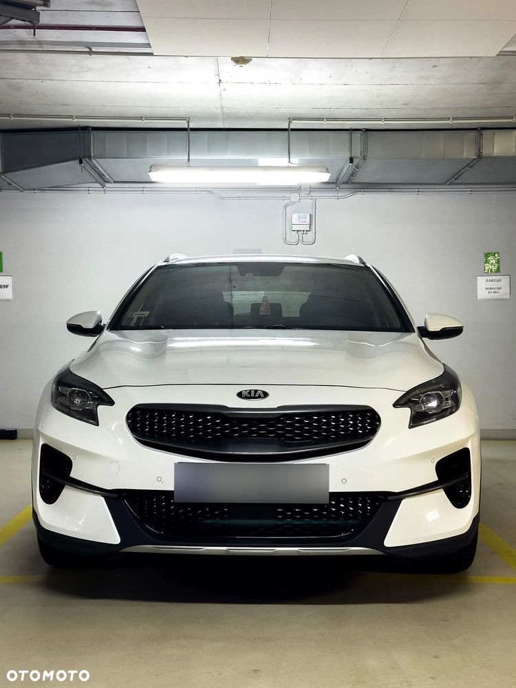 Kia XCeed 1.4 T-GDI L Business Line - 6