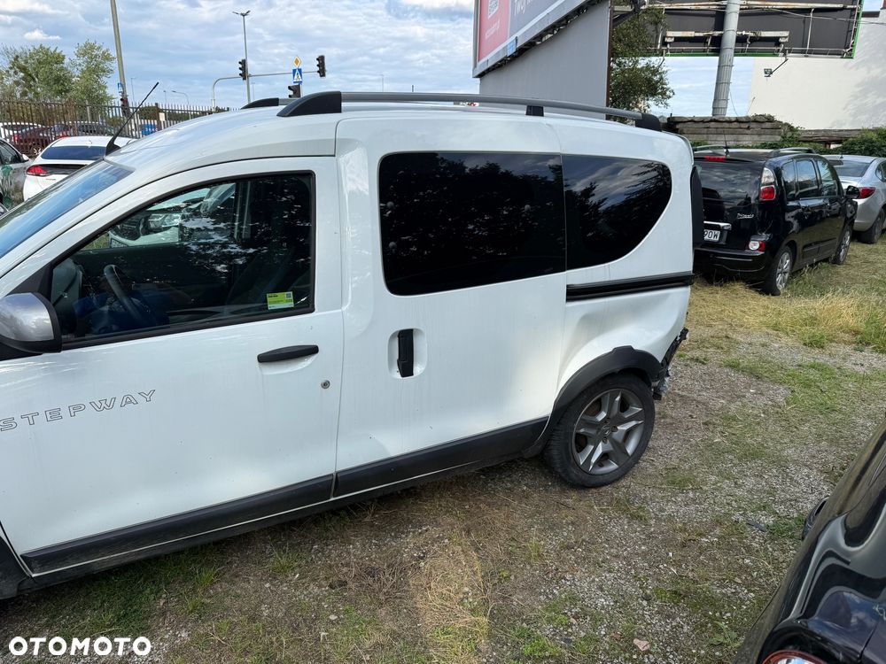 Dacia Dokker 1.5 Blue dCi Stepway - 11