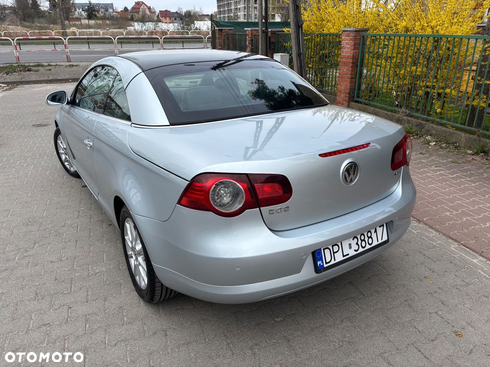 Volkswagen Eos - 13