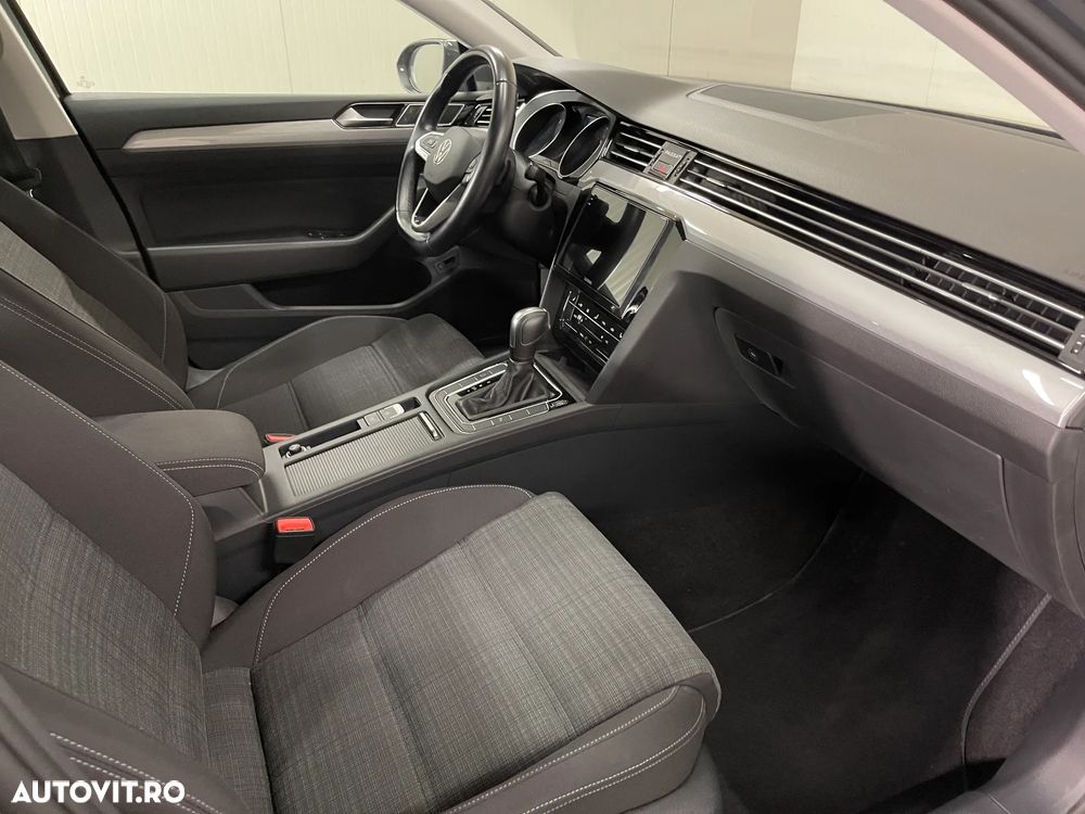 Volkswagen Passat 2.0 TDI DSG Comfortline - 10