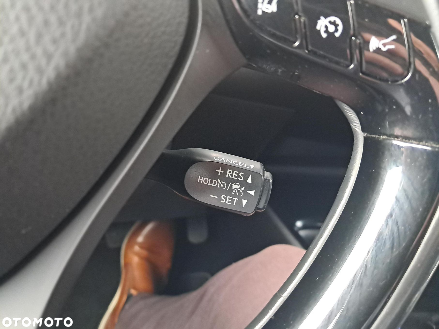 Toyota C-HR 1.8 Hybrid Dynamic - 19