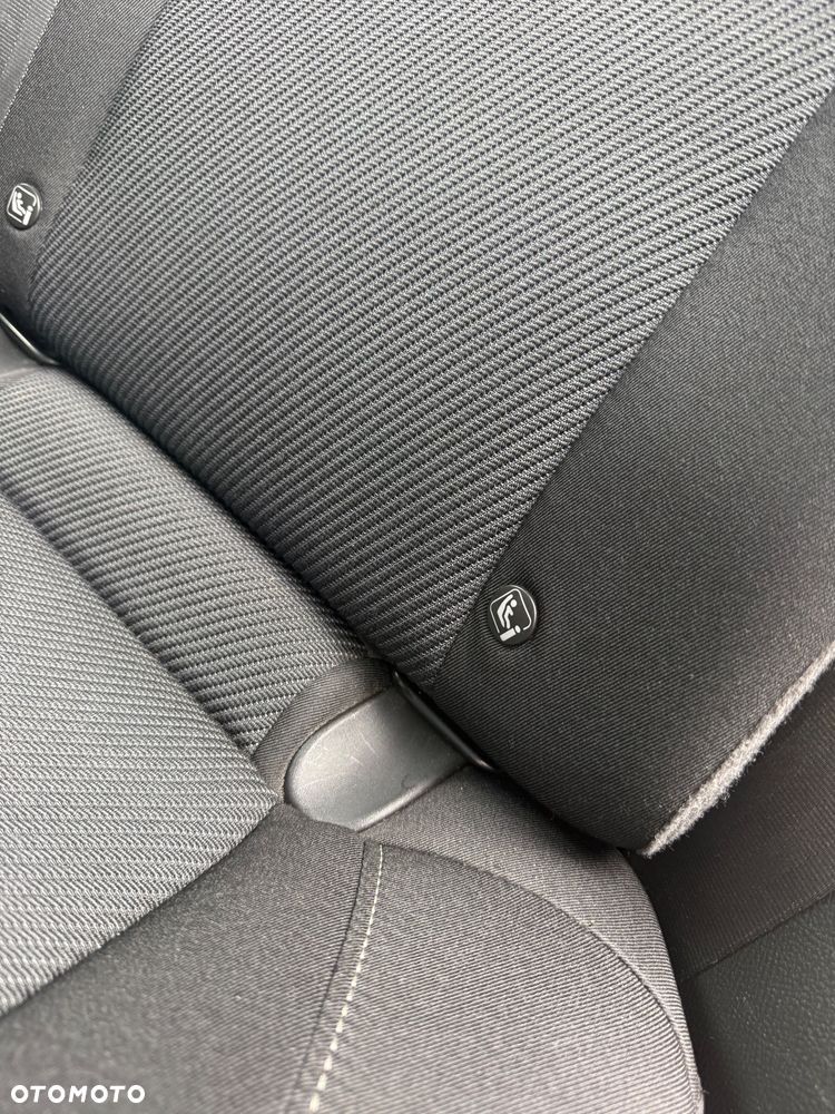 Ford Mondeo 2.0 TDCi Titanium - 23