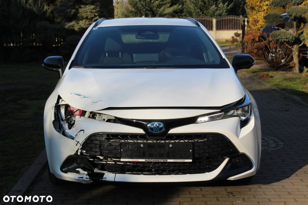 Toyota Corolla 1.8 Black&White - 8