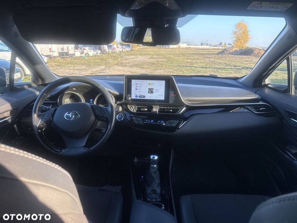 Toyota C-HR 2.0 Hybrid Style - 13