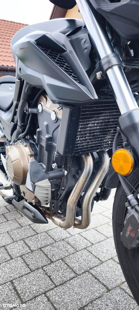 Honda CB - 16