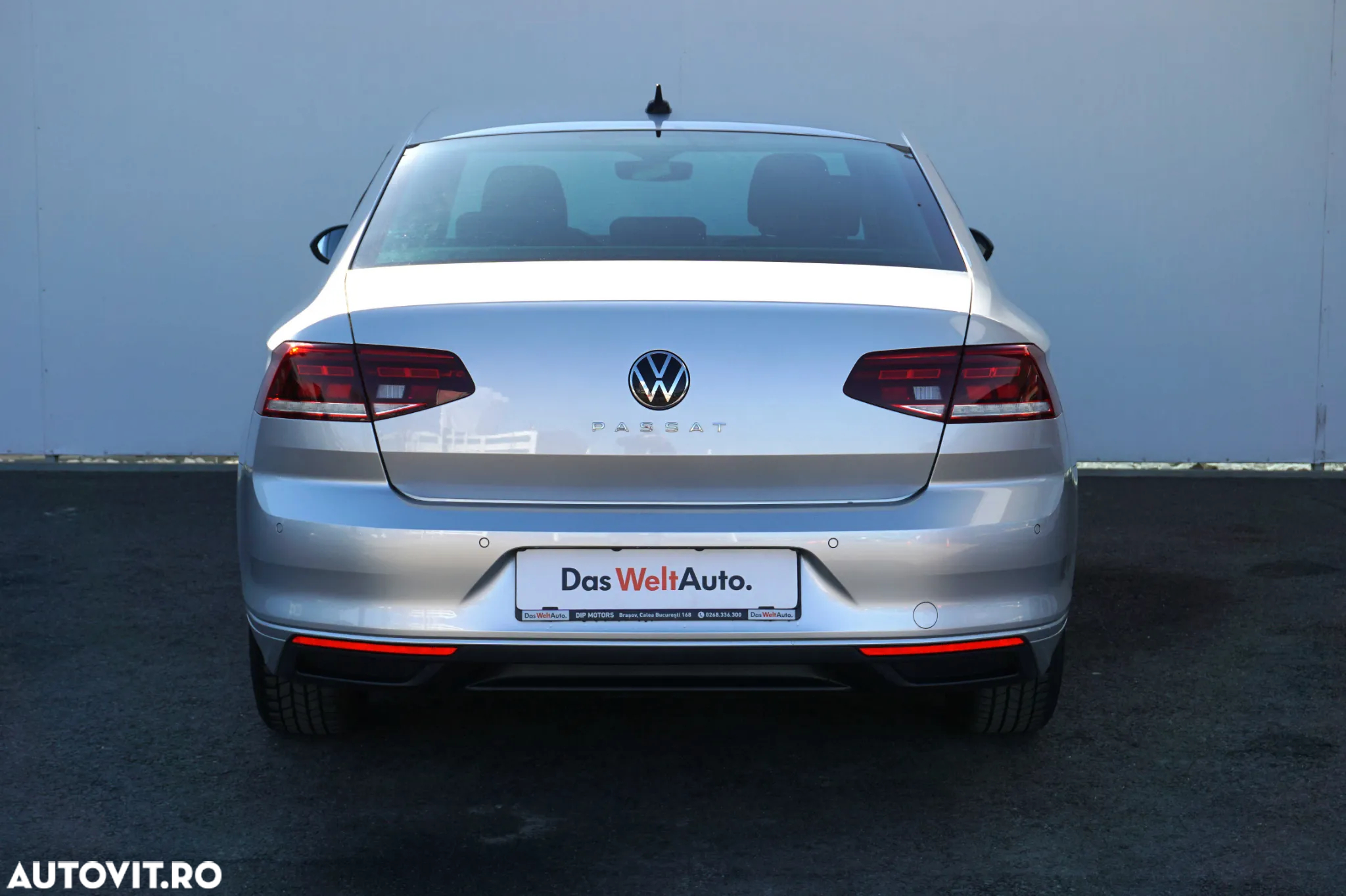 Volkswagen Passat 2.0 TDI DSG Advance - 4