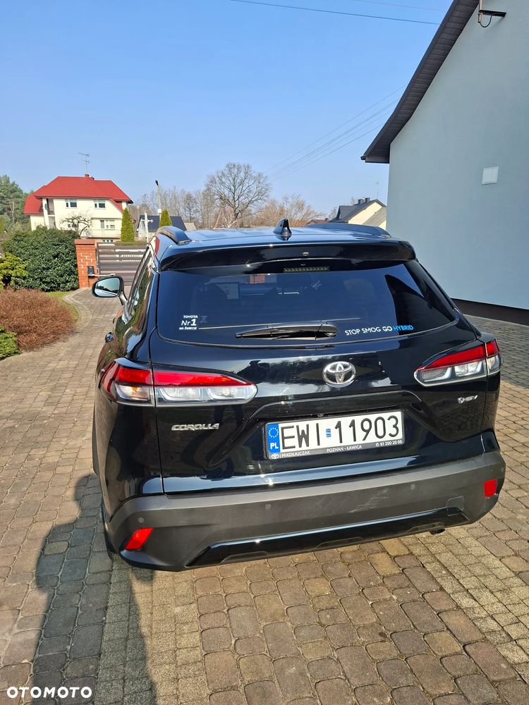 Toyota Corolla Cross 2.0 Hybrid Executive - 8