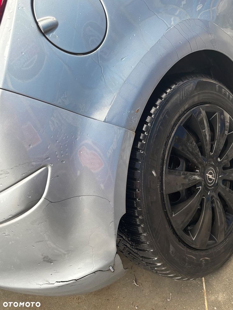 Opel Corsa 1.2 16V Enjoy - 5