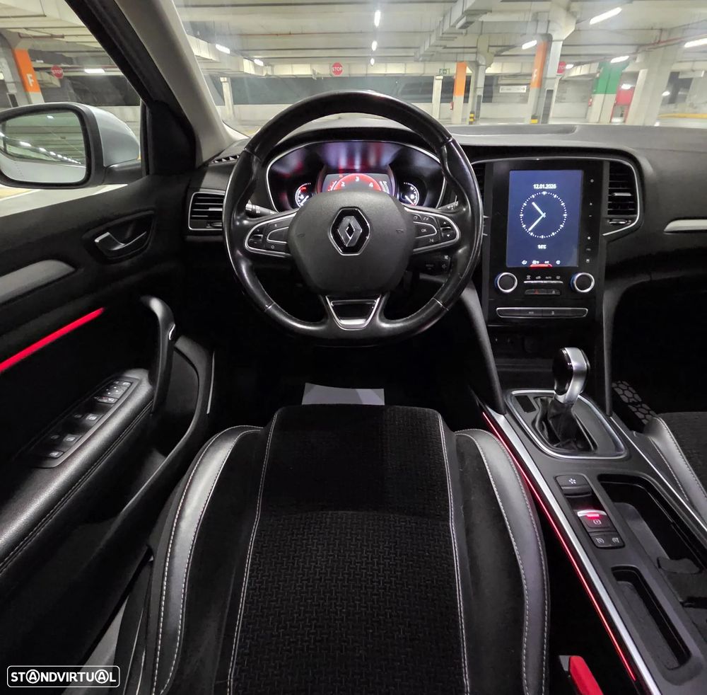 Renault Mégane BLUE dCi 115 EDC INTENS - 23