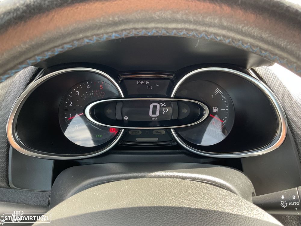 Renault Clio Sport Tourer 1.5 dCi GT Line EDC - 30