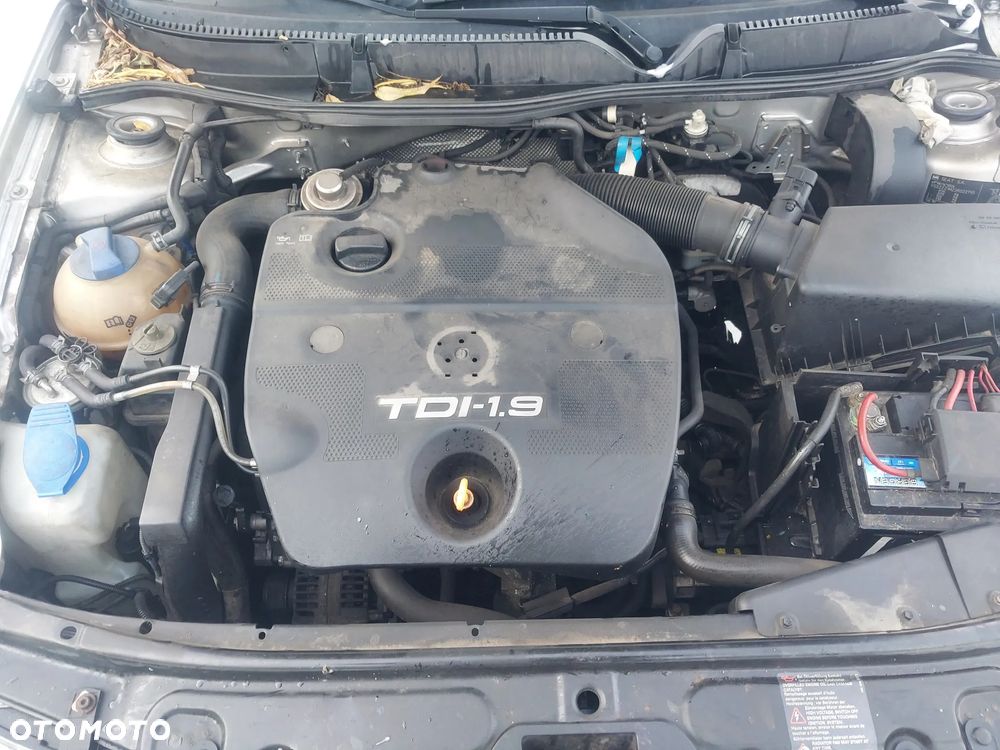 Seat Leon I Toledo II silnik kompletny 1.9 TDI ALH skrzynia biegów EGR drzwi prawe lewe lusterko klapa lotka LS7N L57N srebrny maglownica belka szyba belka panel przewód turbina pompa alternator zwrotnica mcperson zacisk hamulcowy szyberdach podsufitka chłodnica zamek światło klamka wykładzina fotel boczek mechanizm włącznik hak holowniczy nadkole osłona rozrusznik NA CZĘŚCI WSZYSTKIE CZĘŚCI - 8