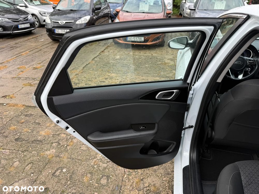 Kia Ceed 1.6 CRDi Edition 7 - 21