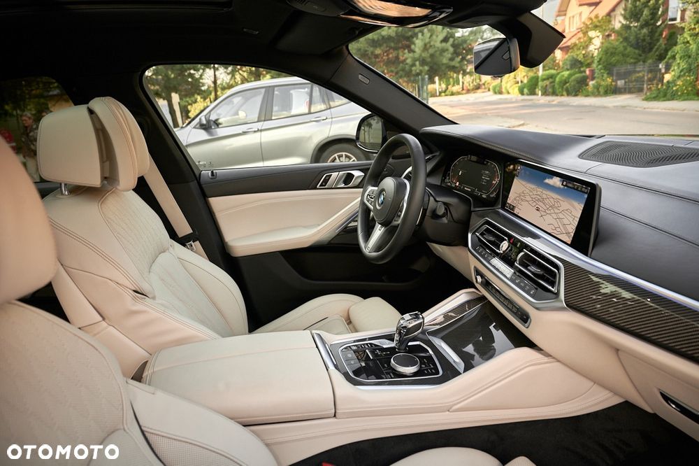 BMW X6 - 28