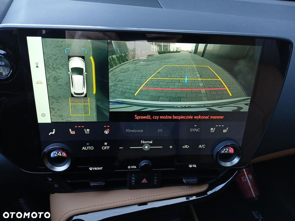 Lexus NX 350h Omotenashi AWD - 15