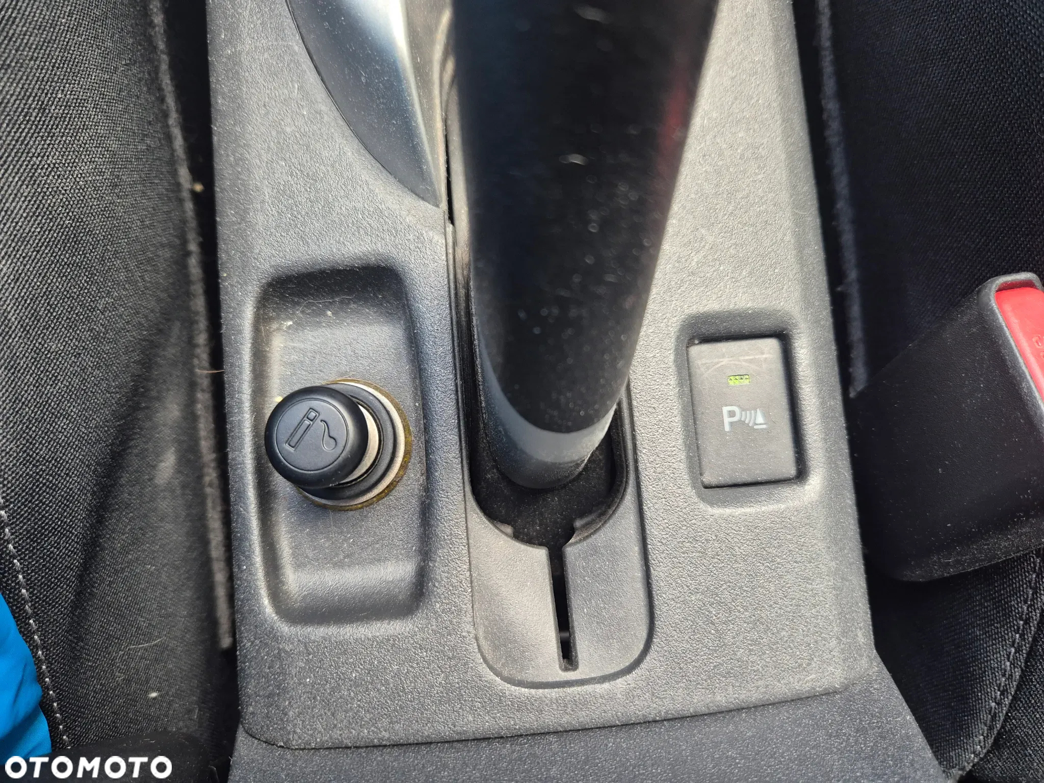 Toyota Auris 1.33 VVT-i Terra Start - 14