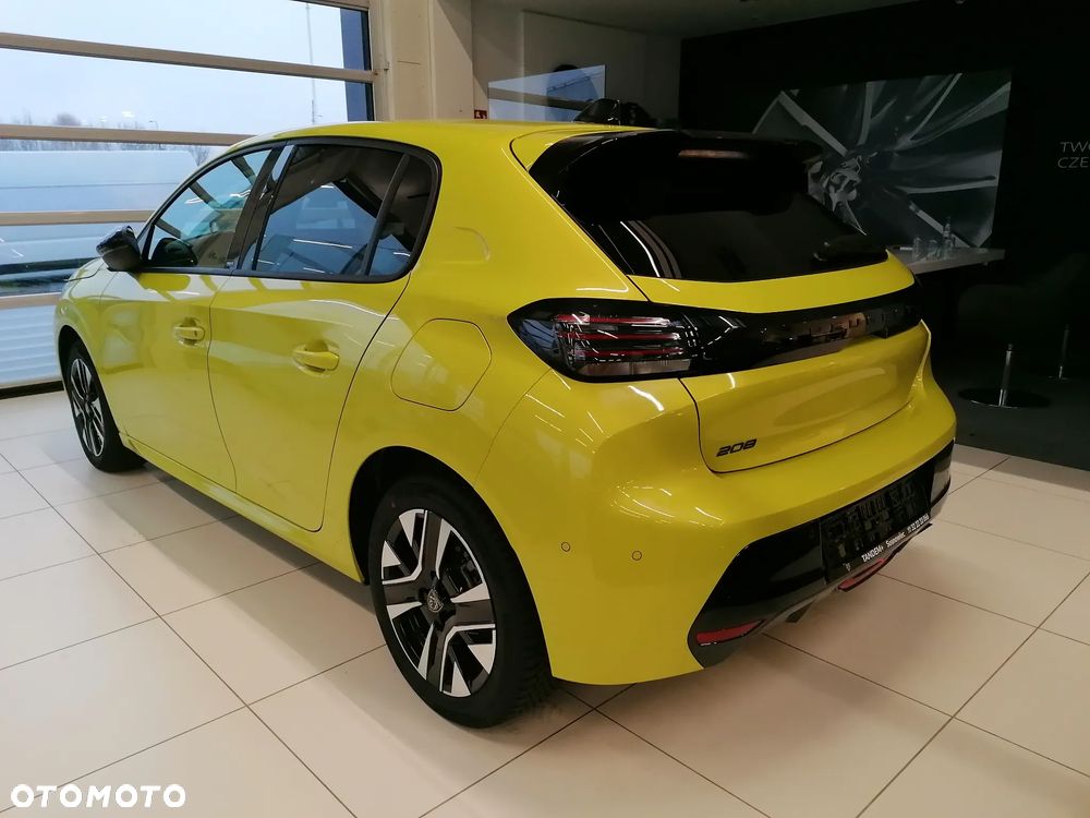 Peugeot 208 1.2 mHEV Allure - 5