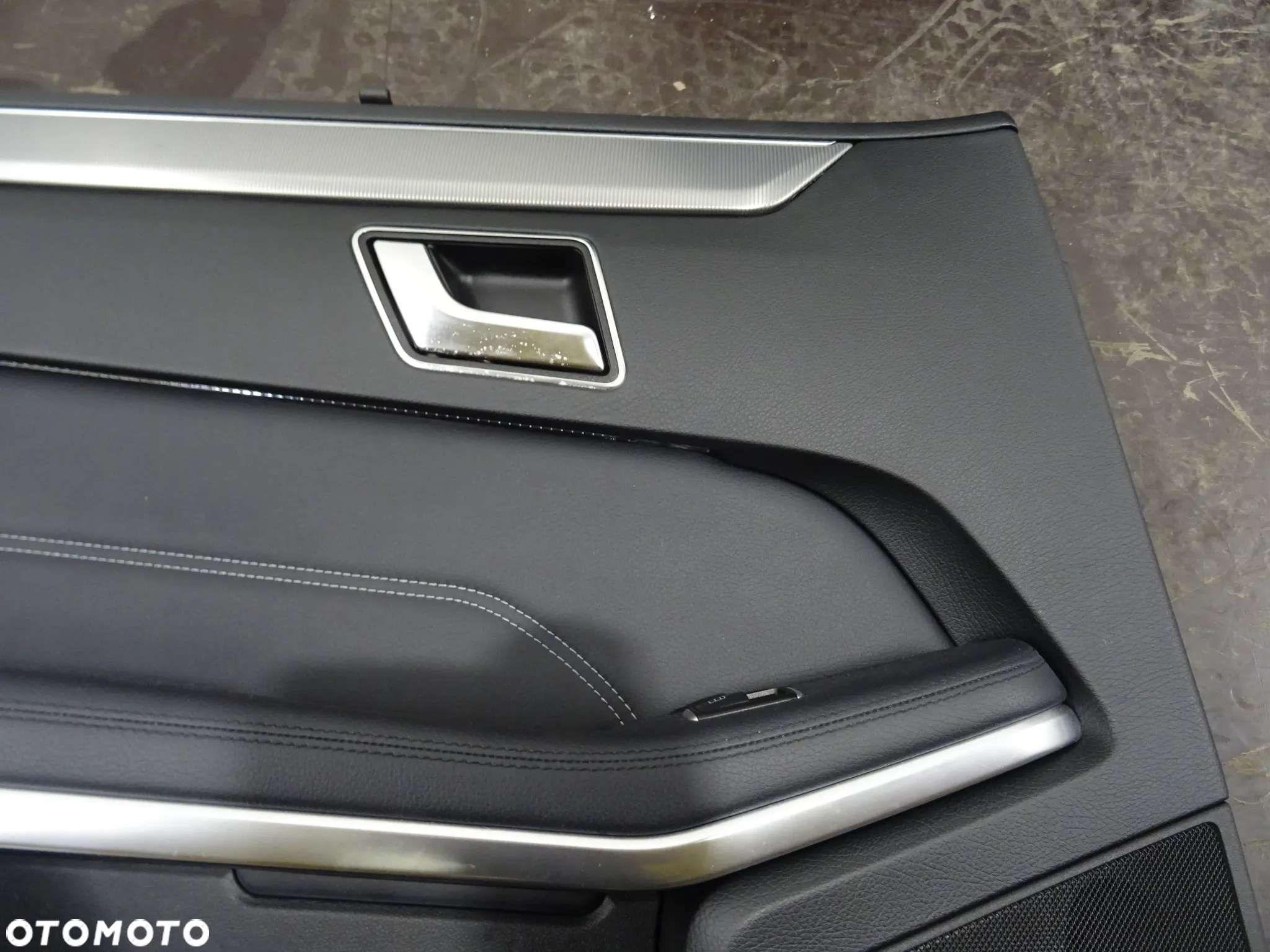 MERCEDES W212 LIFT 09-16 2.2CDI BOCZEK DRZWI LEWY PRAWY TYŁ BOCZKI - 3