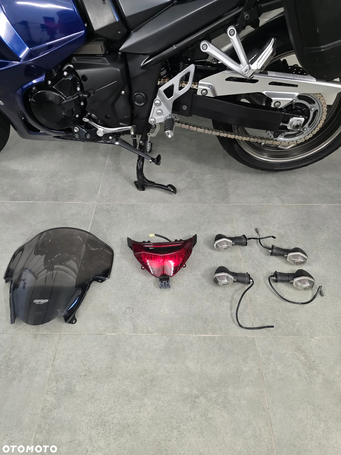 Suzuki GSX - 15