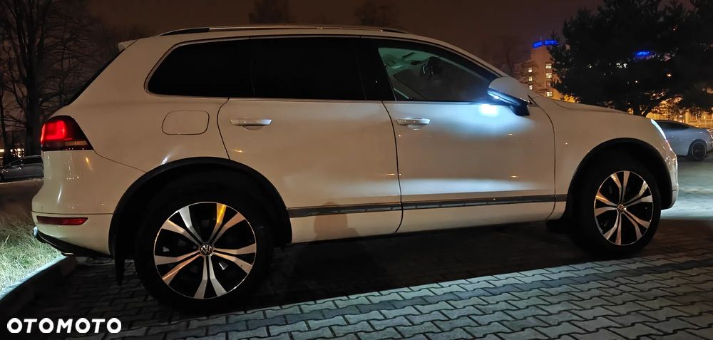 Volkswagen Touareg 3.0 V6 TDI 4XMot BMT - 9