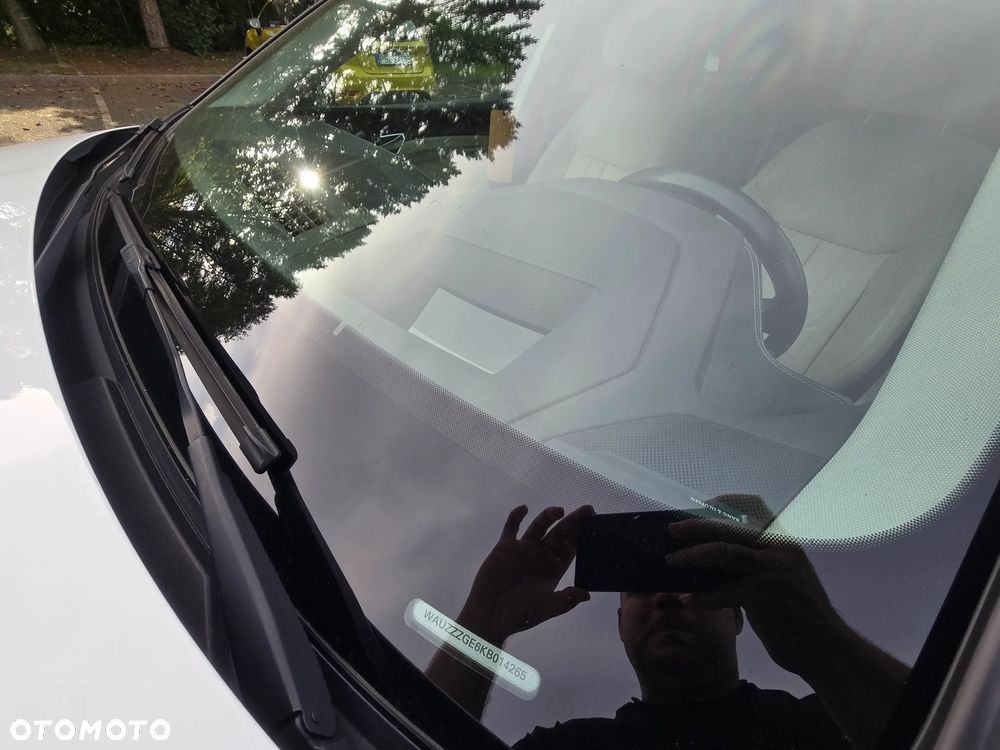 Audi e-tron 55 Quattro S Line - 36