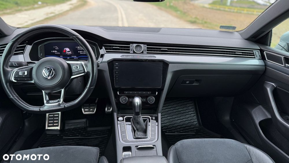 Volkswagen Arteon 2.0 TDI SCR R-Line DSG - 10