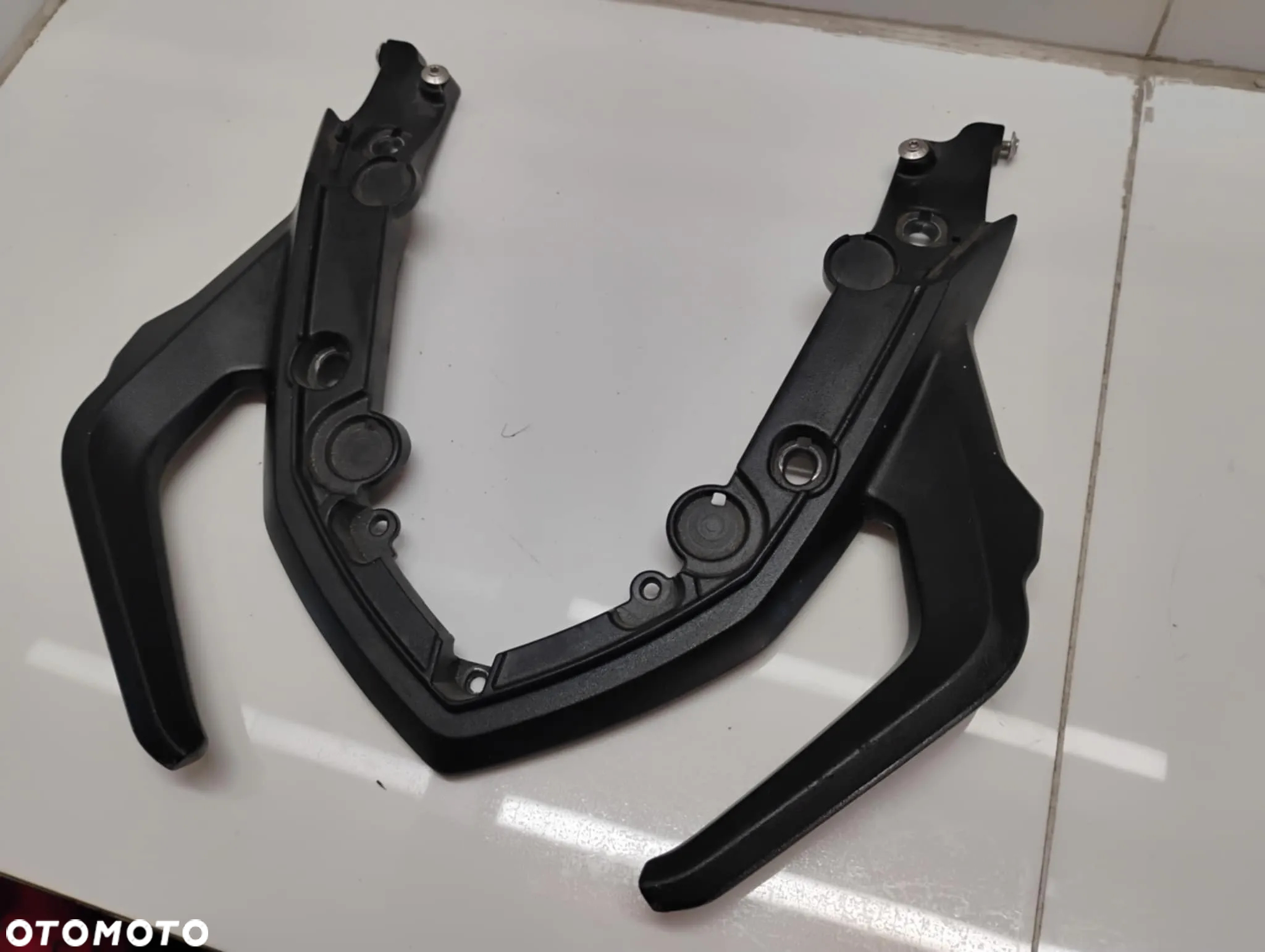 UCHWYT RĄCZKI PASAŻERA BMW F900 R XR K83 K84 ORYGINALNY F900R - 4