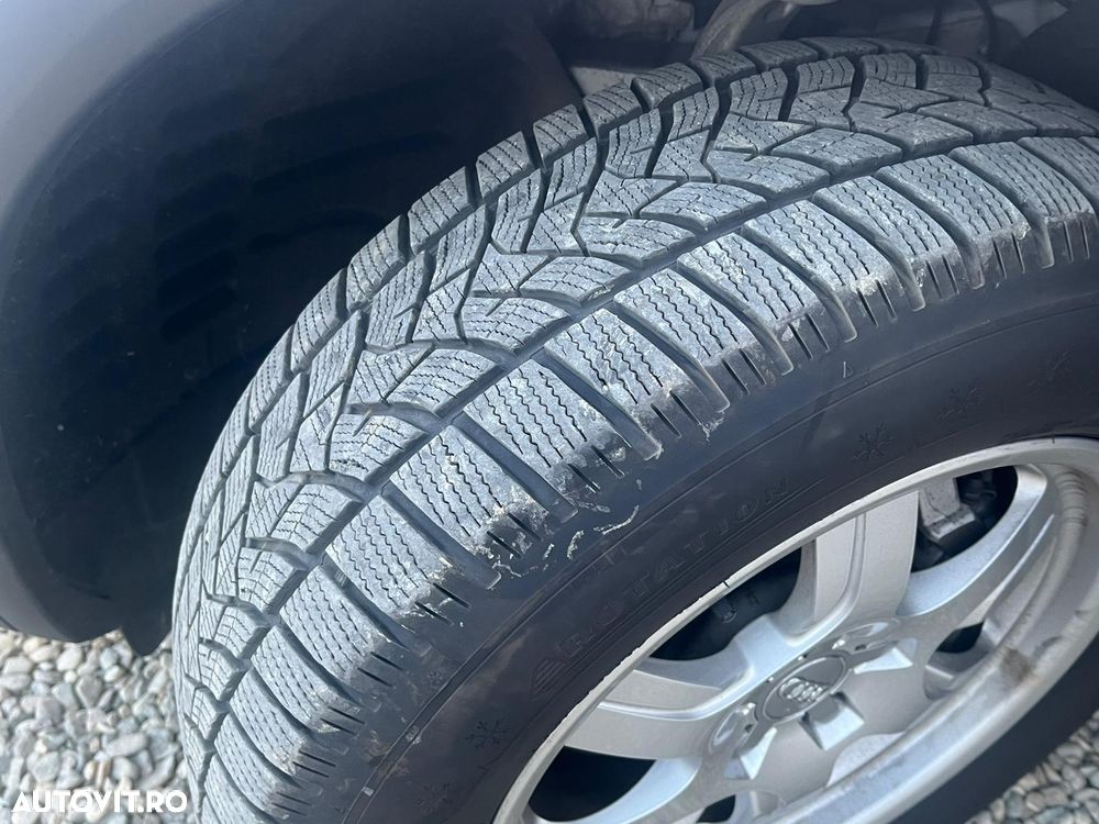 Audi Q5 40 TDI quattro S tronic MHEV Advanced - 16