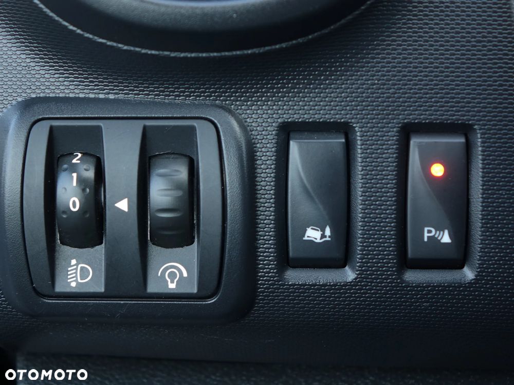 Renault Trafic chłodnia do przewozu leków LONG L2H1 - 20