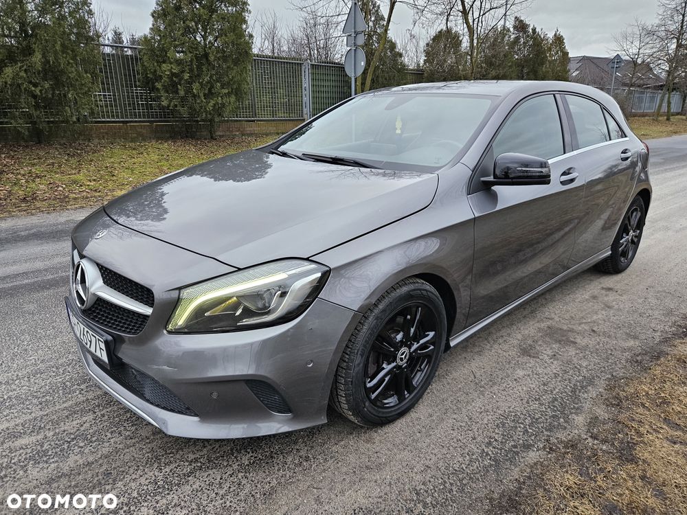 Mercedes-Benz Klasa A 180 7G-DCT StreetStyle - 35