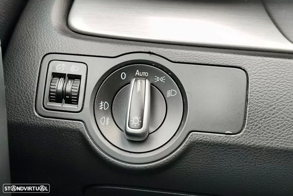 VW Passat 1.6 TDI BlueMotion - 20