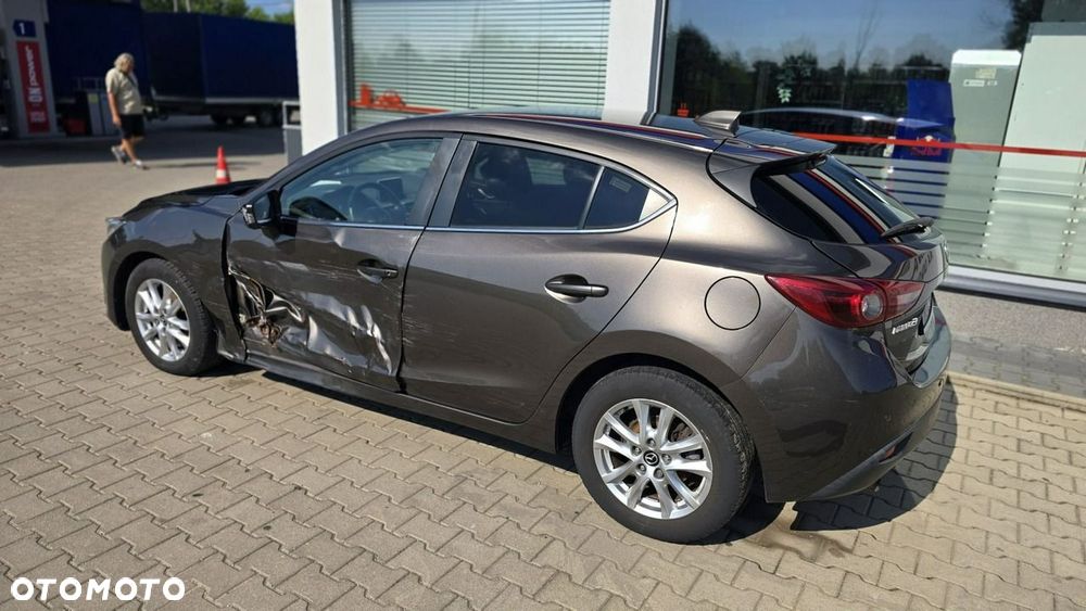 Mazda 3 - 5