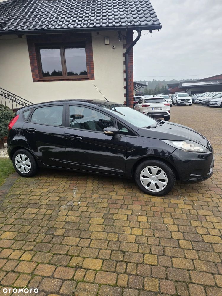 Ford Fiesta - 4
