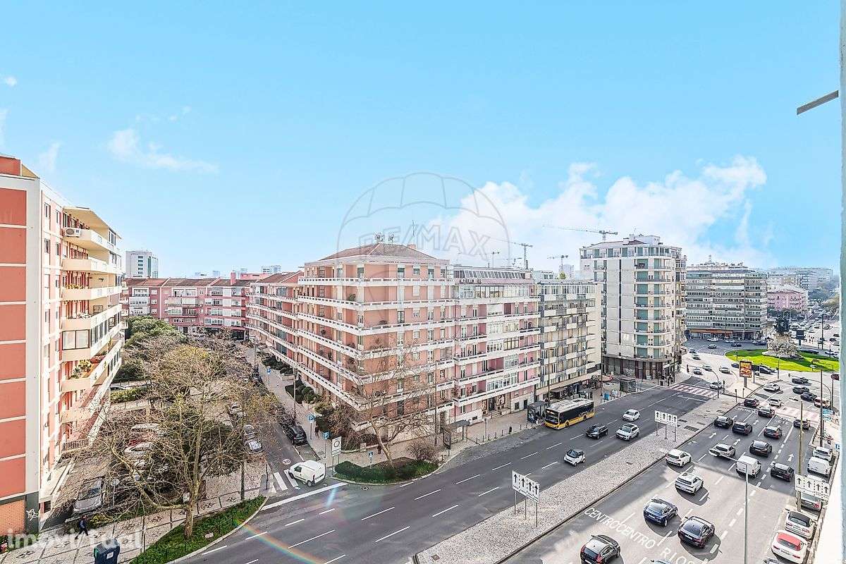 Apartamento T6 para venda - Grande imagem: 2/31