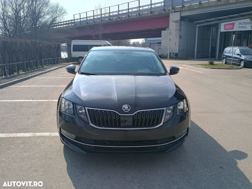 Skoda Octavia - 5