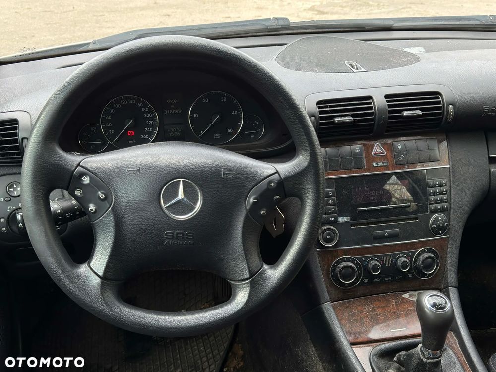 Mercedes-Benz Klasa C 220 T CDI Avantgarde - 7