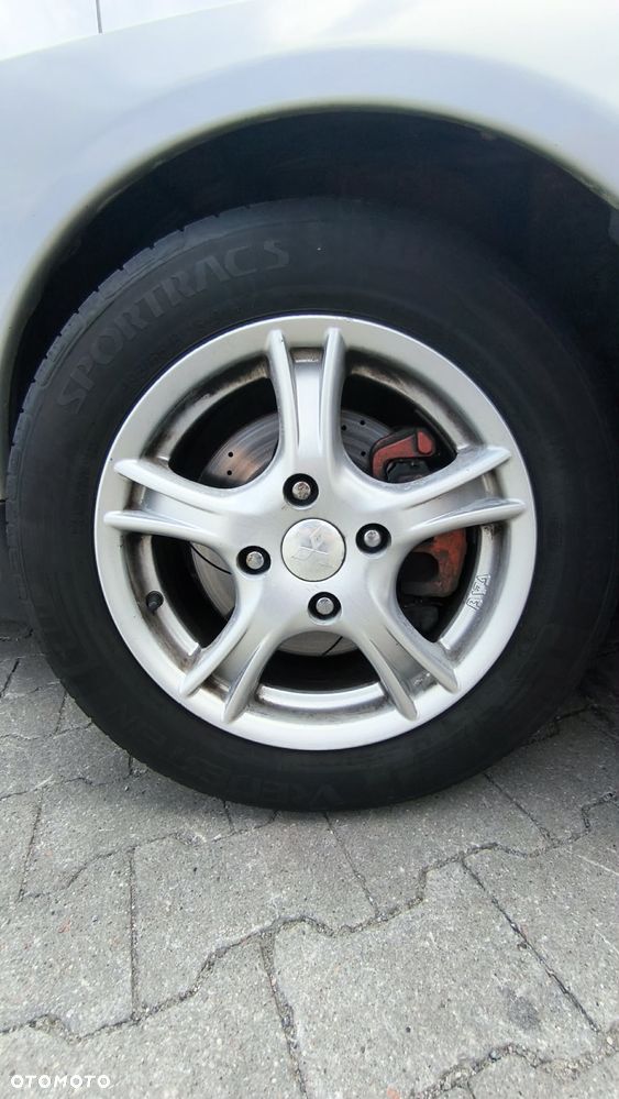 Mitsubishi Galant 2.5 V6 - 15