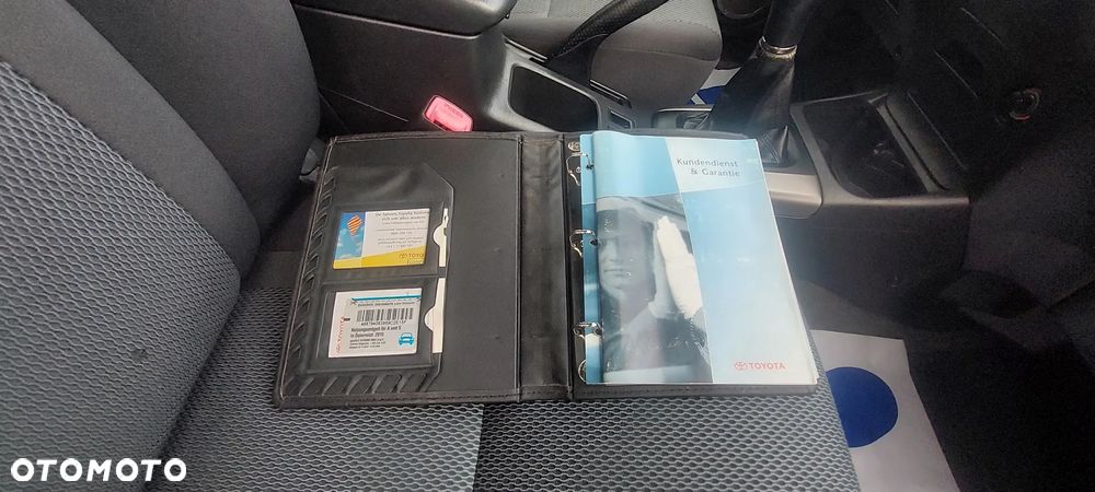 Toyota RAV4 4x2 Edition - 36