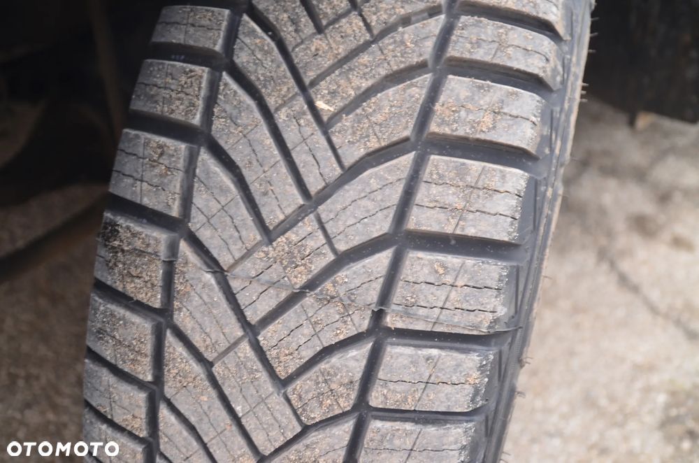 Volkswagen Crafter - 29