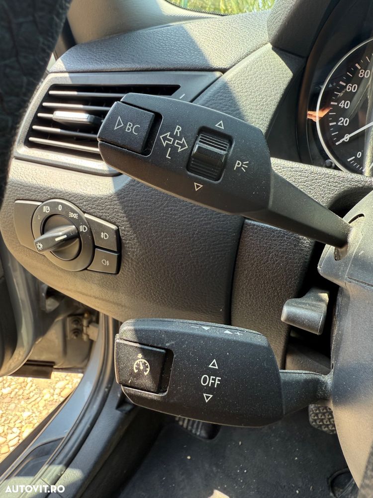 BMW X1 sDrive20d - 17