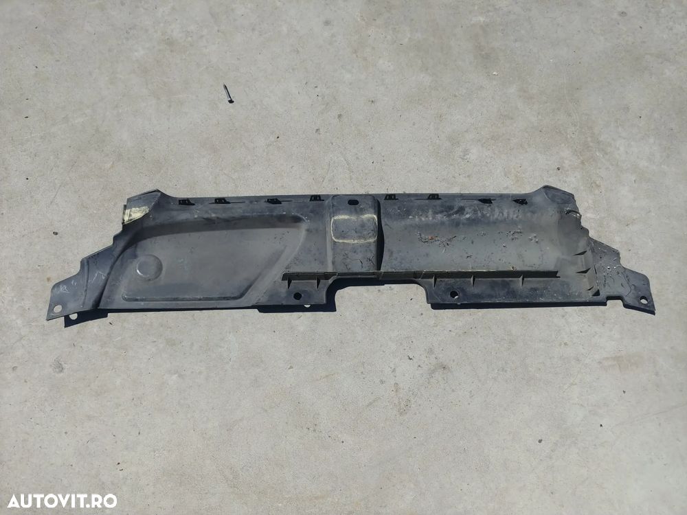 traversa capac trager audi a5 8t 8t0807081f - 3