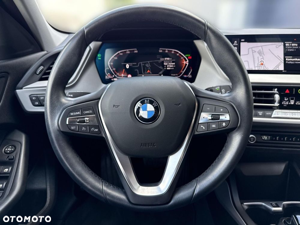 BMW Seria 1 - 26