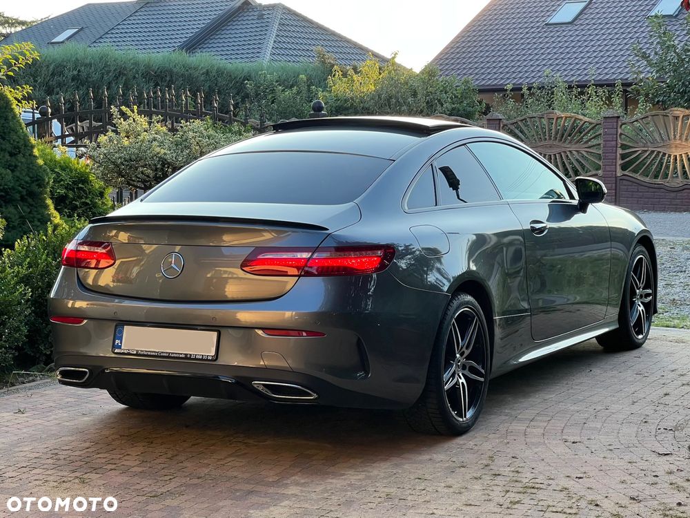 Mercedes-Benz Klasa E 220 d 4-Matic AMG - 2