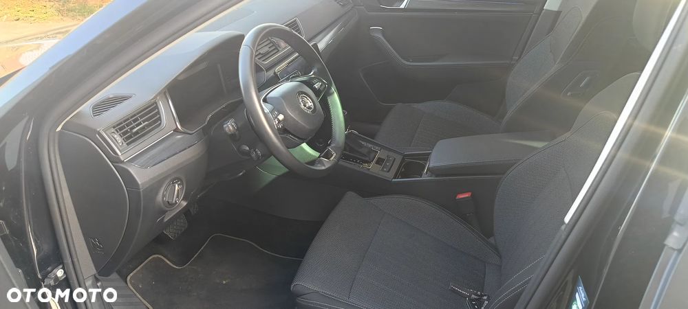Skoda Superb 2.0 TDI DSG Style - 13
