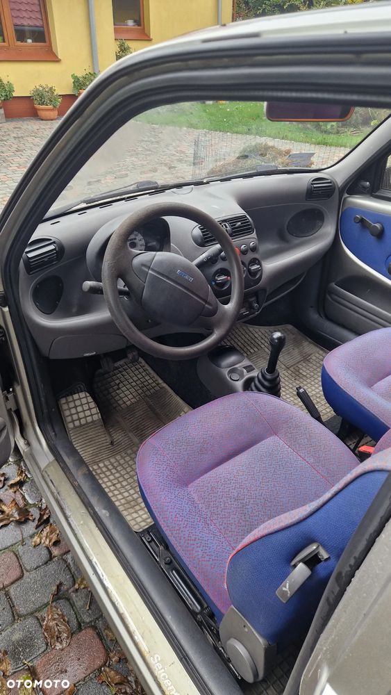 Fiat Seicento Young - 11