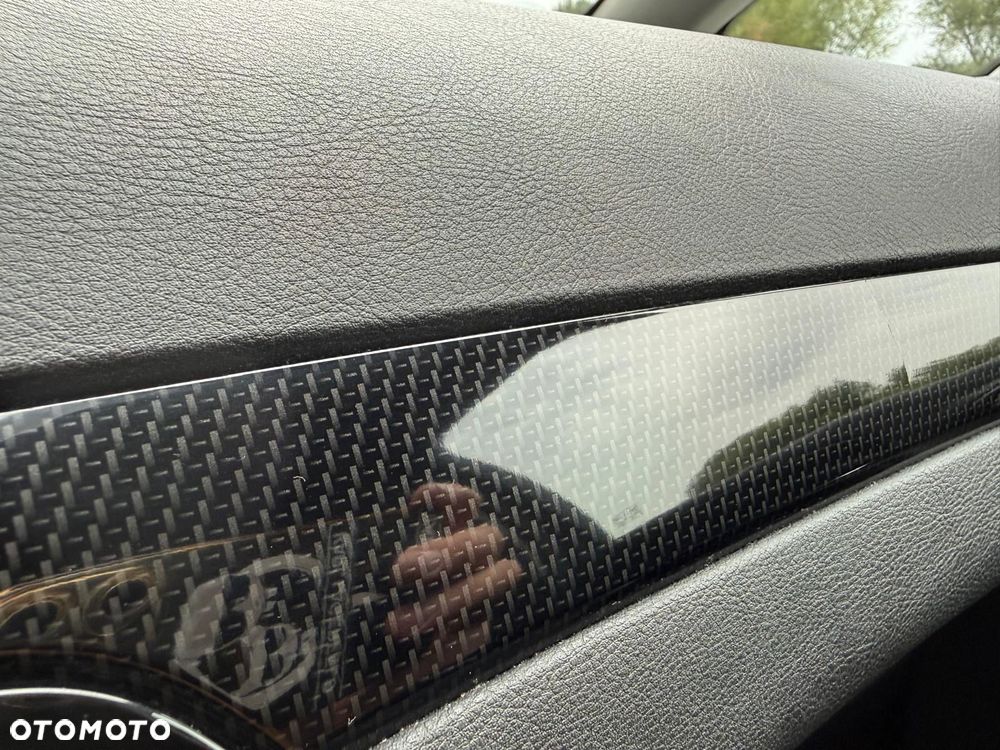 Ford S-Max 2.0 TDCi DPF Titanium X - 25