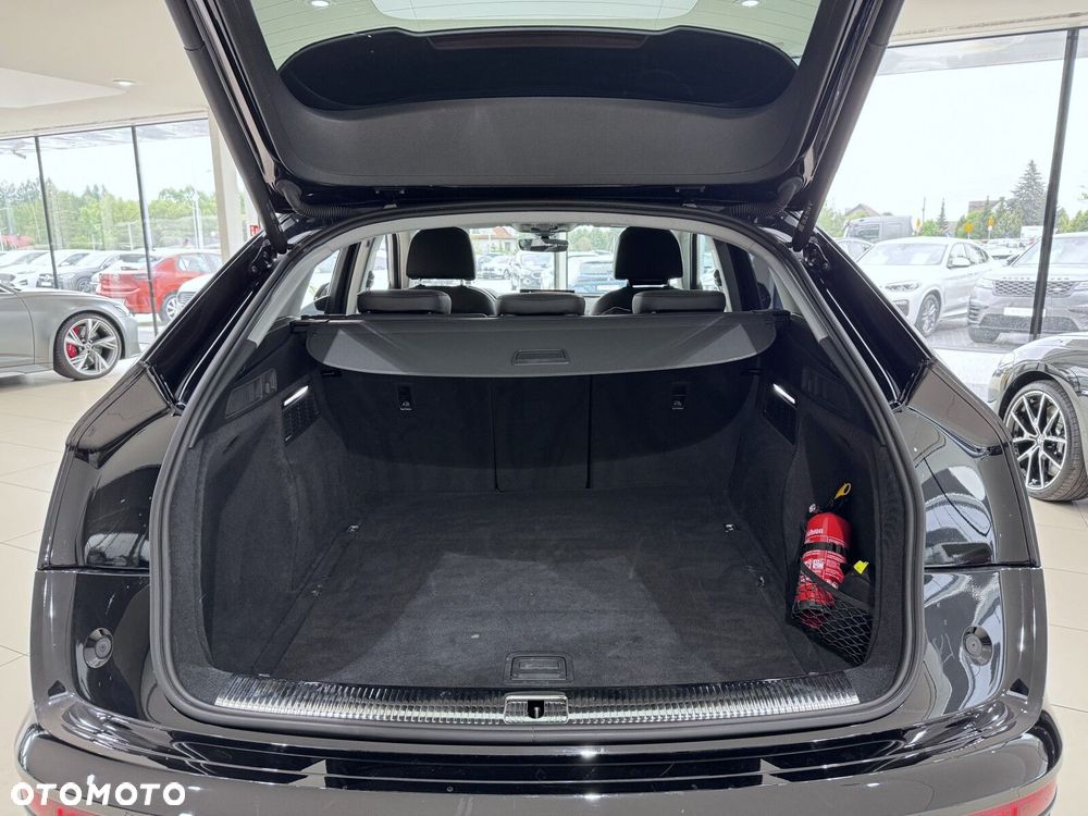 Audi Q5 Sportback - 18