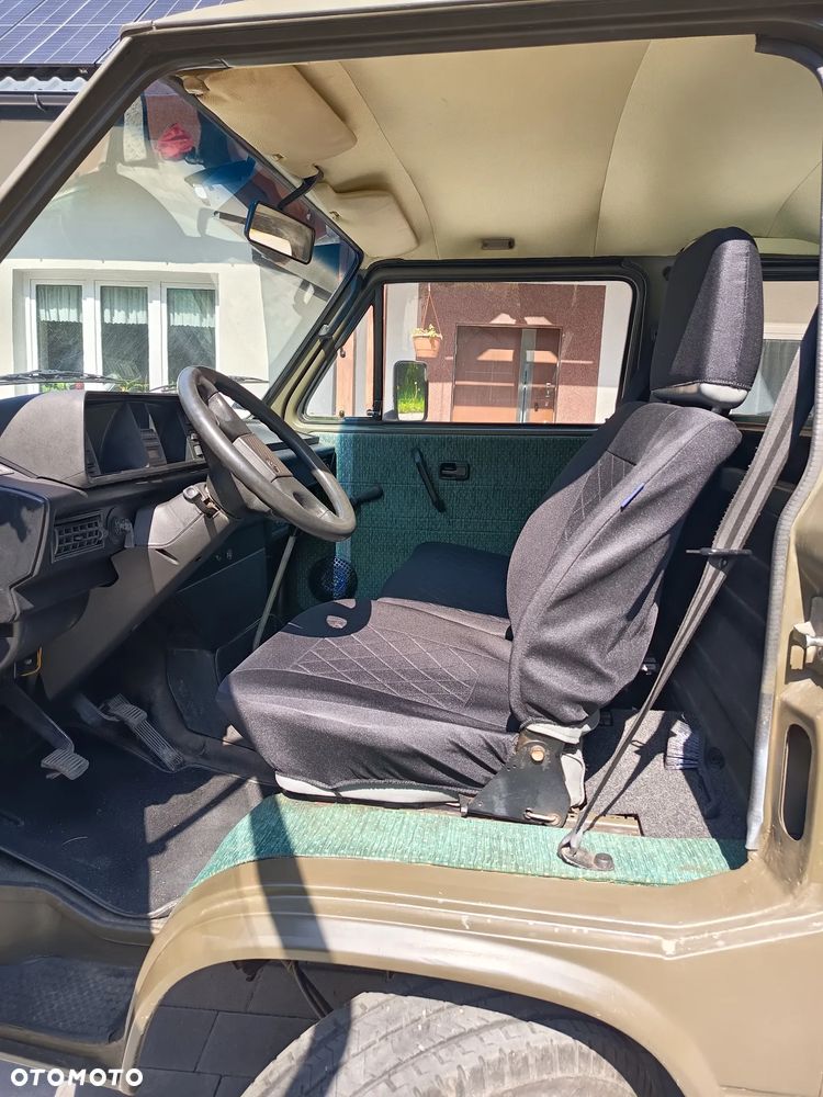 Volkswagen Transporter - 6