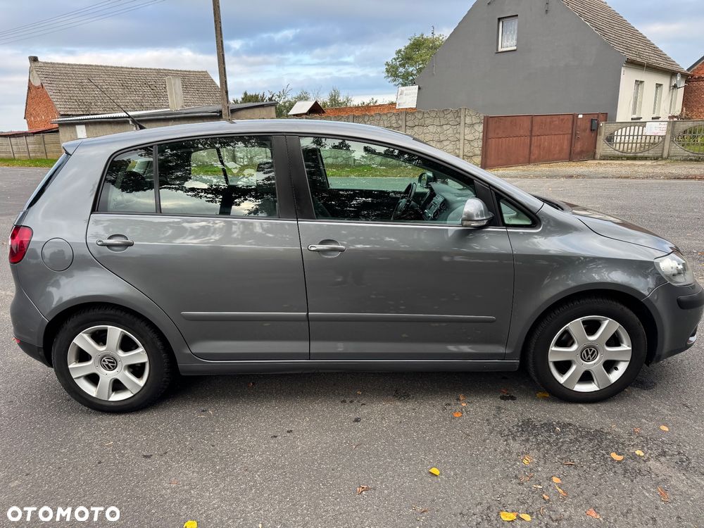 Volkswagen Golf Plus 1.9 TDI Comfortline - 10