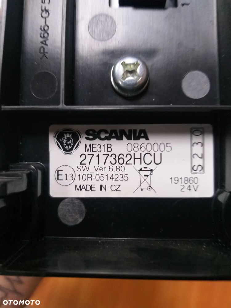 włącznik hamulca postojowego Scania R Nowy model 2717362HCU - 2