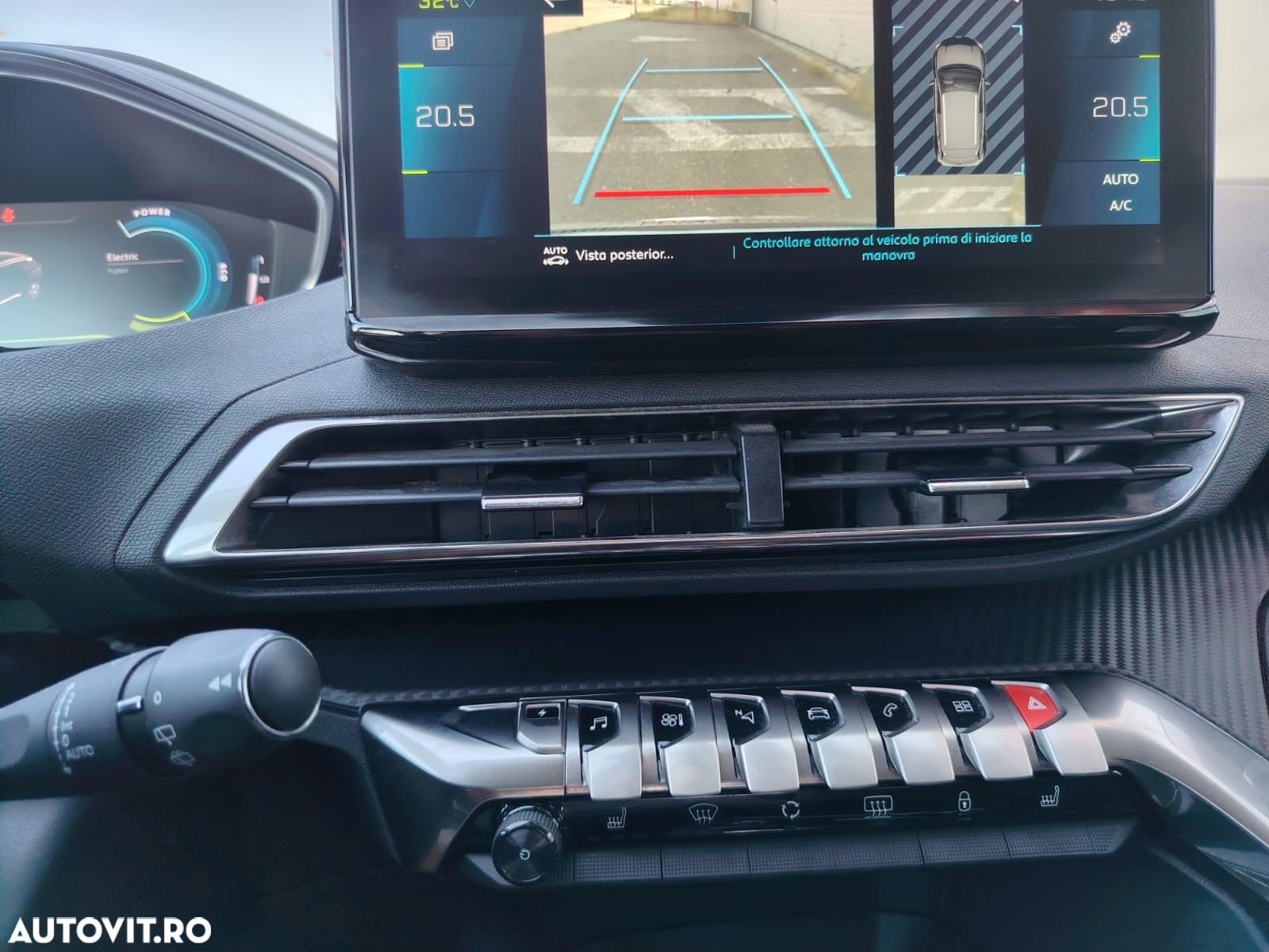 Peugeot 3008 PHEV EAT8 Allure - 19